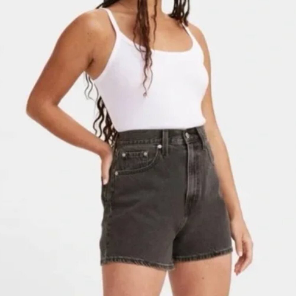 Levi’s Premium High Loose Shorts | Size 32